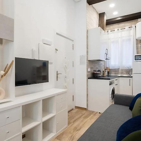 Charming San Isidro Appartement Madrid Buitenkant foto