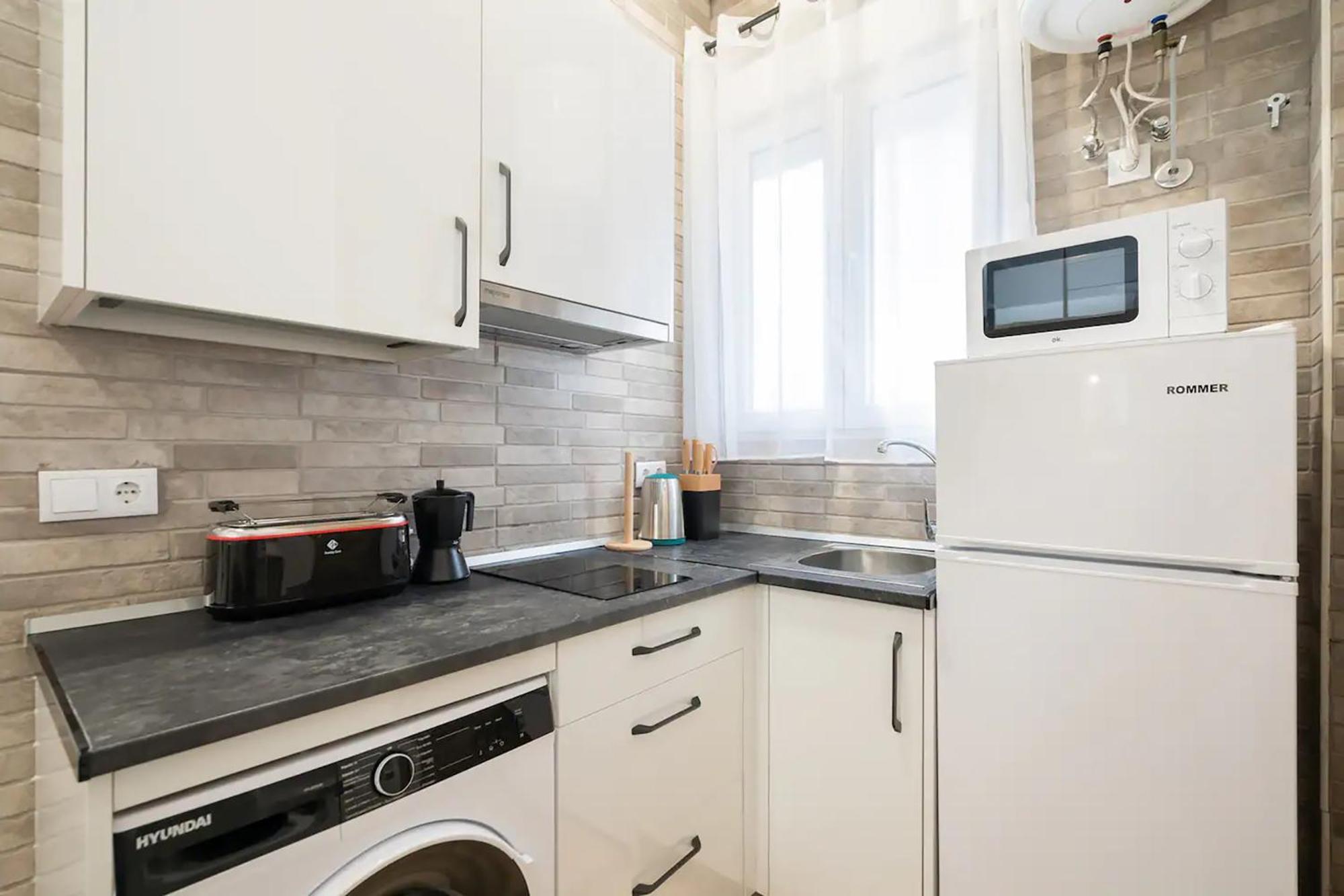 Charming San Isidro Appartement Madrid Buitenkant foto