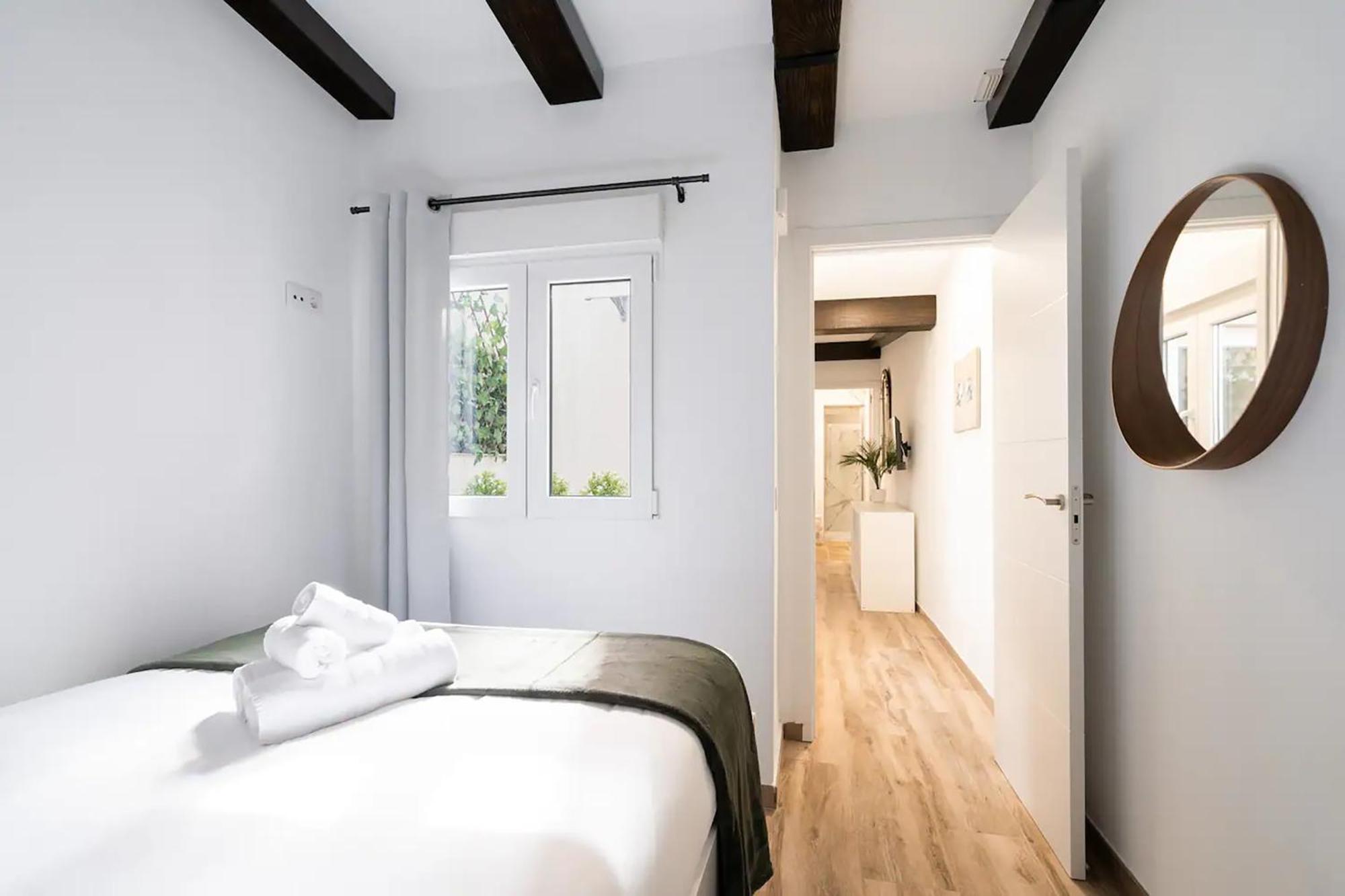 Charming San Isidro Appartement Madrid Buitenkant foto