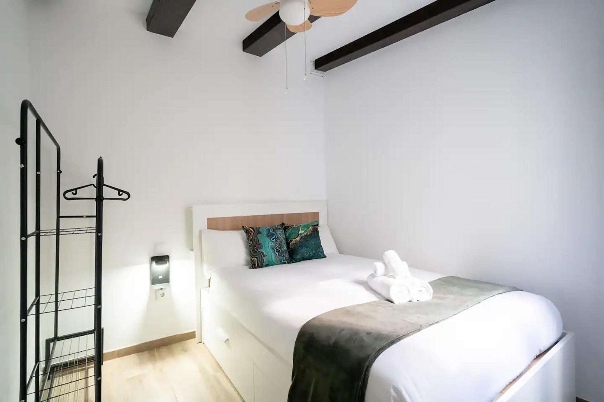 Charming San Isidro Appartement Madrid Buitenkant foto