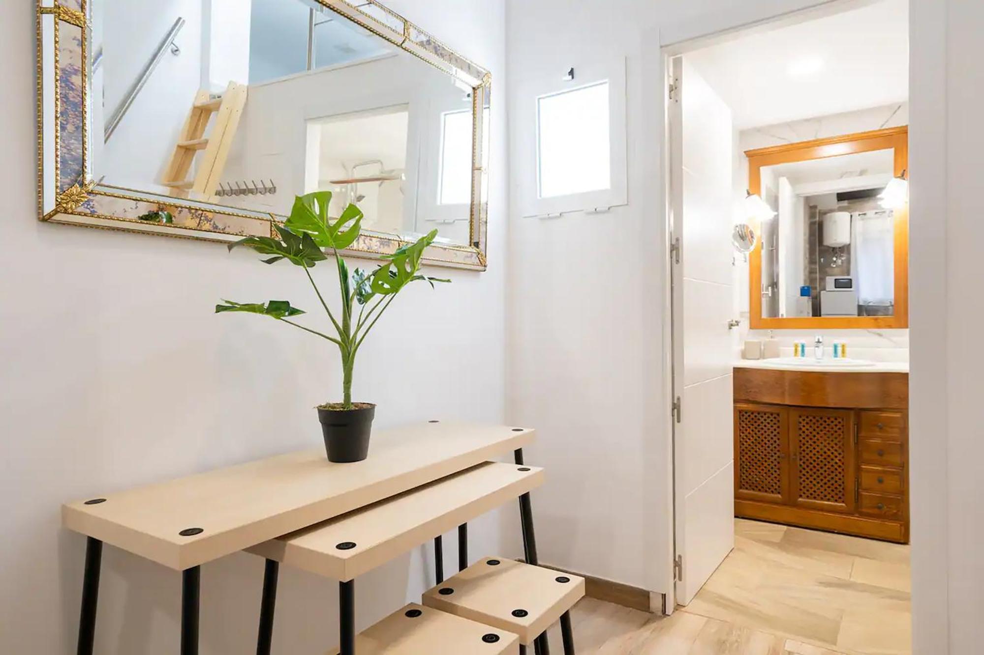 Charming San Isidro Appartement Madrid Buitenkant foto