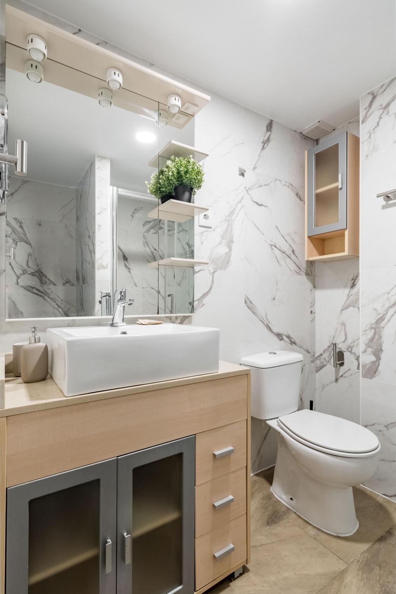 Charming San Isidro Appartement Madrid Buitenkant foto